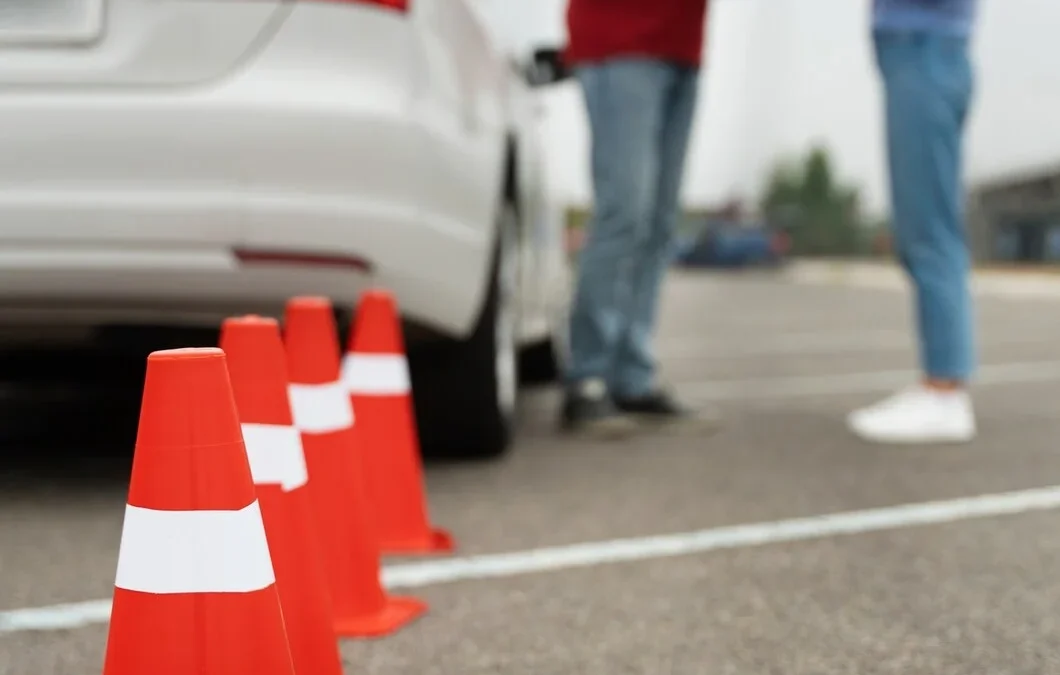 Handledarutbildning i Stockholm – Din start på övningskörningen